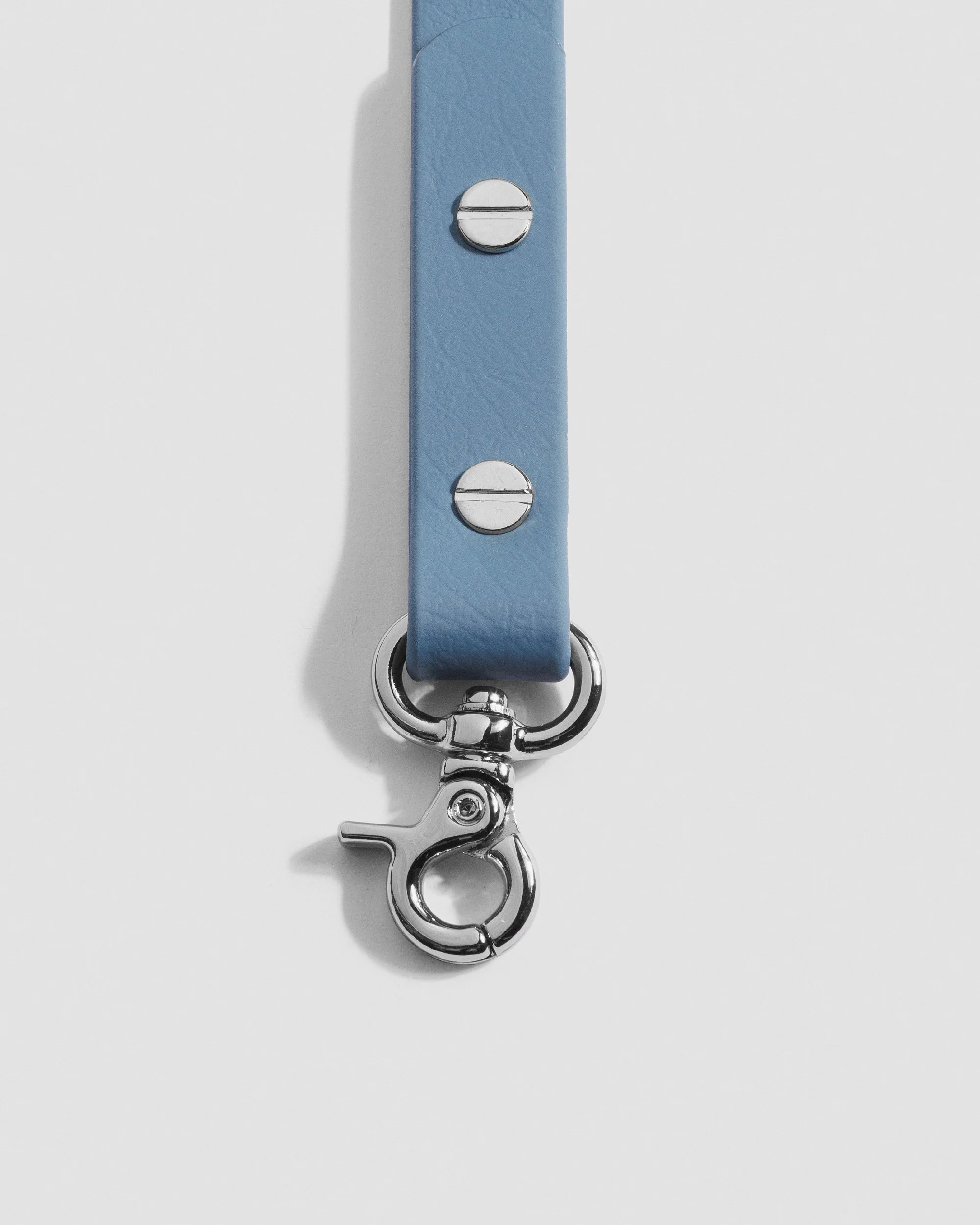 【VALKA KUKUR】TINY BABY BLUE VALKA KUKUR】TINY BABY BLUE Tiny leashes and collars — VALKA KUKUR